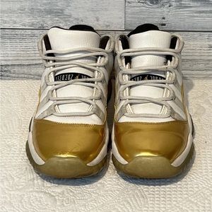 Air Jordan Retro 11 Low GS Closing Ceremony Gold & White 528896-103 Boy’s Size 6